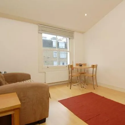 Rent this 1 bed room on 51 Cleveland Square in London, W2 6DZ