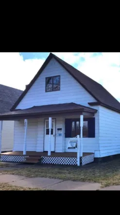 Rent this 3 bed house on 1801 Baxter Ave