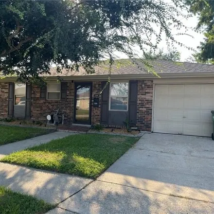 Rent this 3 bed house on 1709 N Atlanta St in Metairie, Louisiana