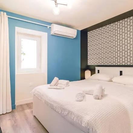 Rent this 2 bed apartment on Le Lavandou in Avenue du Général de Gaulle, 83980 Le Lavandou