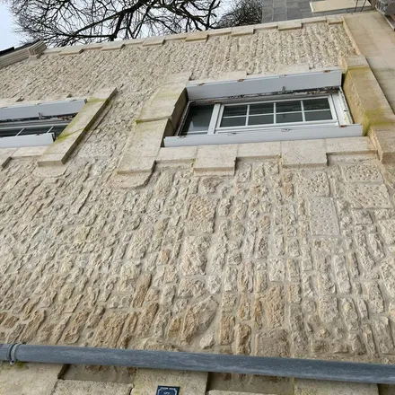 Image 1 - 3 Place des Anciens Combattants, 85370 Le Langon, France - Apartment for rent