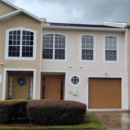 Rent this 3 bed house on Woodbury Hill Loop in Lakeland, FL 33805