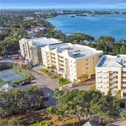 Buy this 3 bed condo on 272 Hidden Bay Drive in Osprey, Sarasota County