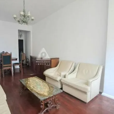 Buy this 3 bed apartment on Rua Lacerda Coutinho 30 in Copacabana, Rio de Janeiro - RJ