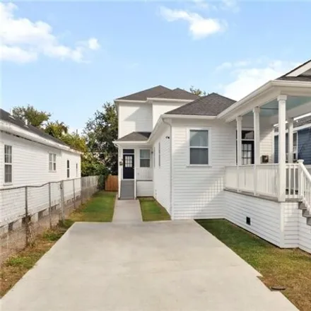 Buy this 6 bed house on 2659 Touro Street in New Orleans, LA 70119