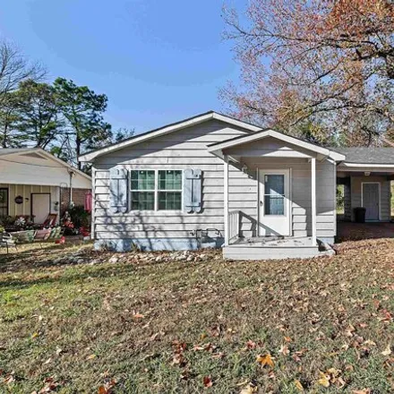 Image 1 - 373 Pinewood Street, Brownsville, TN 38012, USA - House for sale