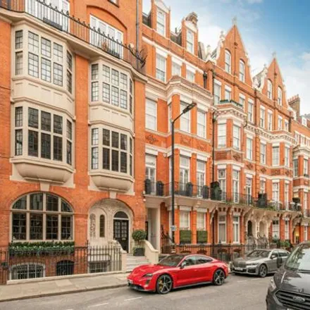 Buy this 2 bed apartment on Green Street in London, London