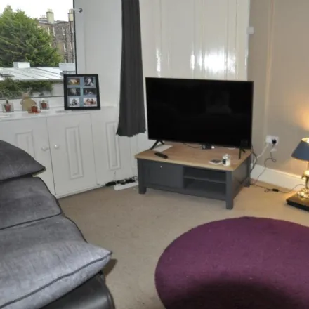 Image 2 - 6 Smithfield Street, City of Edinburgh, EH11 2PJ, United Kingdom - Apartment for rent
