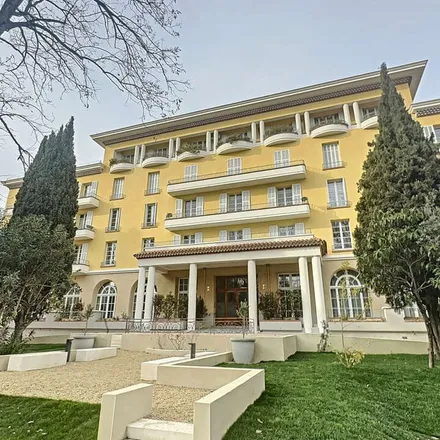 Rent this 1 bed apartment on Hôtel de Ville in 15 Place de l'Horloge, 84000 Avignon