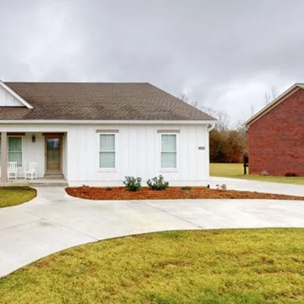 Buy this studio house on 374 Elm Tree Place in Eminence, Henry County