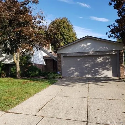 Image 2 - 1379 Peachtree Drive, Troy, MI 48083, USA - House for rent