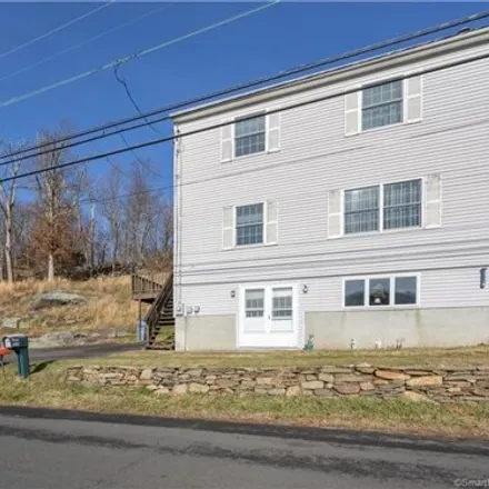 Buy this 3 bed house on 756 Brooks Road in Middletown, CT 06457