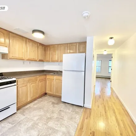 Image 4 - 435 Pulaski Street, New York, NY 11221, USA - Apartment for rent