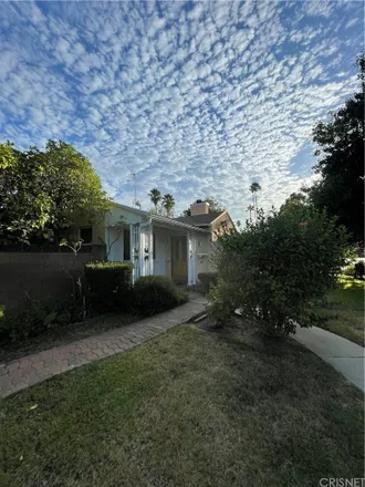 Rent this 3 bed house on 13333 Magnolia Boulevard in Los Angeles, CA 91423