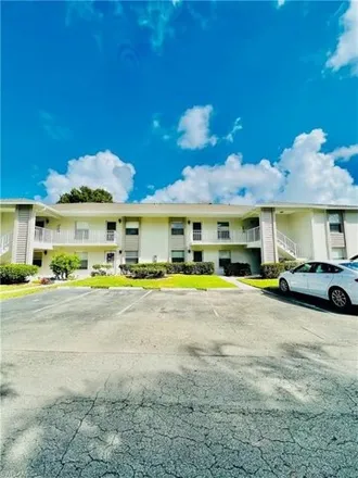 Rent this 2 bed condo on 1321 Derbyshire Court in Collier County, FL 34116