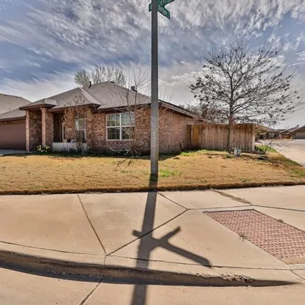 Image 3 - North Winston Avenue, Lubbock, TX 79416, USA - House for sale