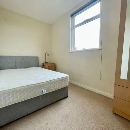 Rent this 2 bed apartment on Lisburn Road in Belfast, BT9 7EY