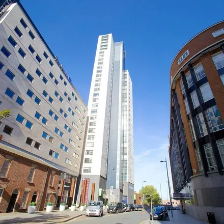 Rent this 3 bed apartment on Beetham Tower in 111 Old Hall Street, Pride Quarter