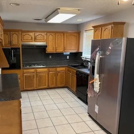 Image 4 - 5632 Rosalie Court, Metairie, LA 70003, USA - House for rent