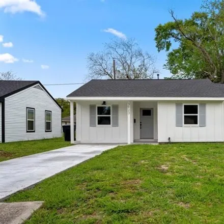 Image 2 - 3949 Alsace Street, Foster Place, Houston, TX 77021, USA - House for sale