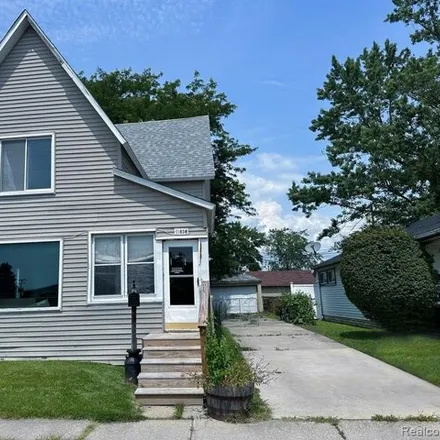 Buy this 3 bed house on 11836 Garfield St in Riverview, Michigan