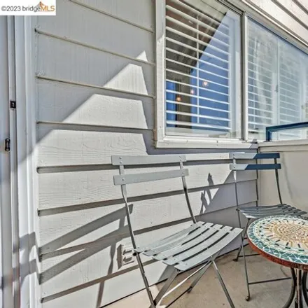 Image 4 - 1205 Melville Sq Apt 206, Richmond, California, 94804 - Townhouse for sale