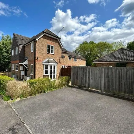 Image 7 - Hitherhooks Hill, Binfield, RG42 4QW, United Kingdom - Duplex for rent