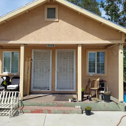 Buy this 2 bed house on 5027 Baker Avenue in Oak Park, CA 95820