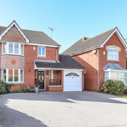 Buy this 4 bed house on 6 Burnt Oak Close in Nuthall, NG16 1QR