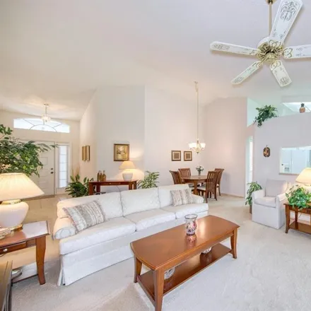 Image 9 - 3528 Birkdale Lane, Palm Harbor, FL 34684, USA - House for sale