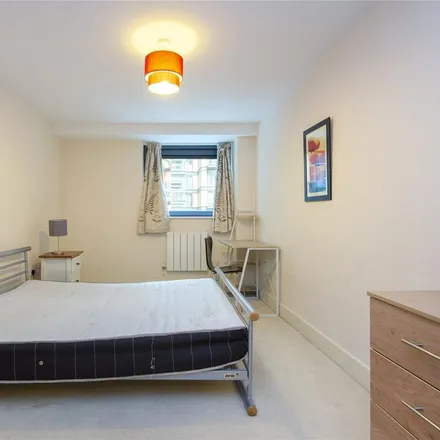 Image 4 - 41 Millharbour, Millwall, London, E14 9JS, United Kingdom - Apartment for rent