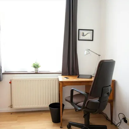 Rent this 1 bed apartment on Rue des Patriotes - Patriottenstraat 94 in 1000 Brussels, Belgium