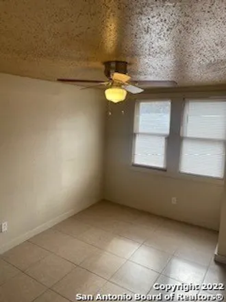 Image 4 - 333 Fair Avenue, San Antonio, TX 78223, USA - Apartment for rent