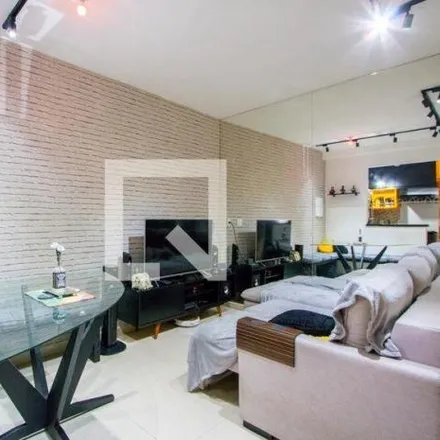Rent this 2 bed apartment on Rua Agulhas Negras in Vila Linda, Santo André - SP