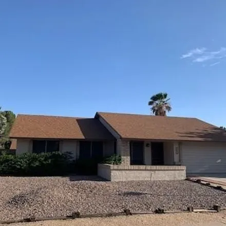 Buy this 3 bed house on 3833 West Wagoner Road in Glendale, AZ 85308
