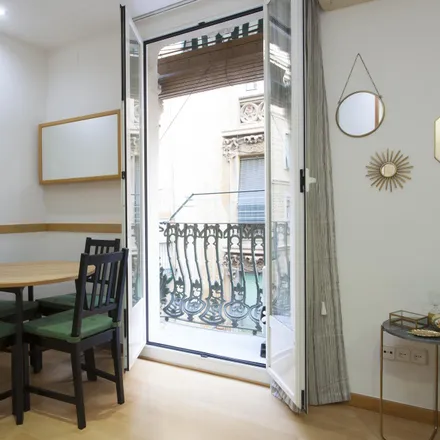 Image 5 - Carrer d'Alcanar, 08001 Barcelona, Spain - Apartment for rent