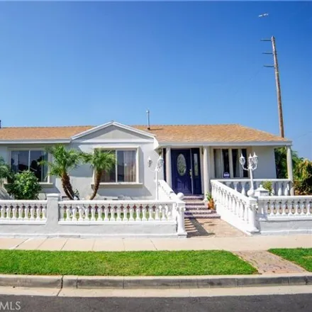 Buy this 4 bed house on Alley s/o Chandler Boulevard in Burbank, CA 91505