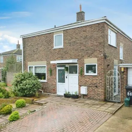 Buy this 4 bed house on Tendring Road in Latton Bush, CM18 6XU