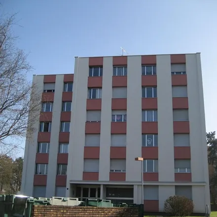 Image 1 - 1 Place de Trèves, 54500 Vandœuvre-lès-Nancy, France - Apartment for rent