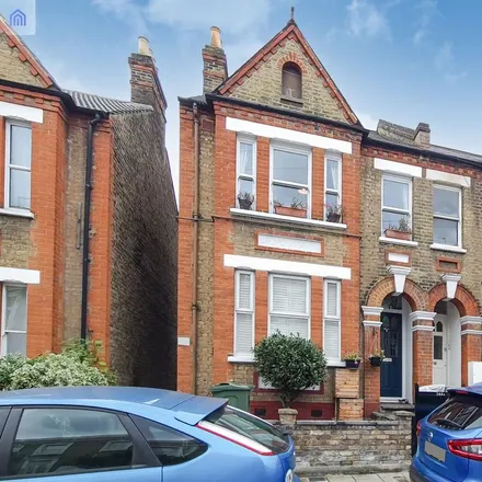 Rent this 1 bed apartment on 144 Gipsy Road in London, SE27 9RE