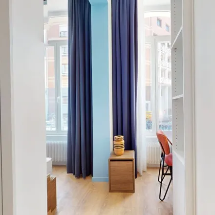 Image 1 - 135 Rue Masséna, 59000 Lille, France - Room for rent