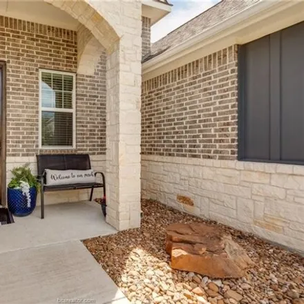 Image 4 - 4024 Crooked Creek Path, College Station, TX 77845, USA - House for sale