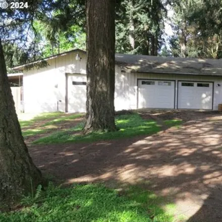 Buy this 4 bed house on 404 Northeast 117th Avenue in Vancouver, WA 98684
