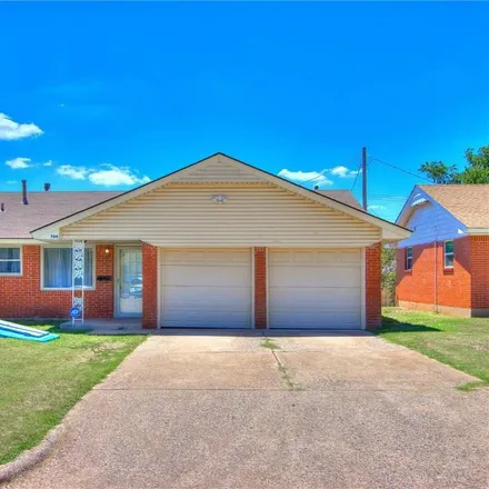 Buy this 3 bed house on 701 North Gale Street in Moore, OK 73160