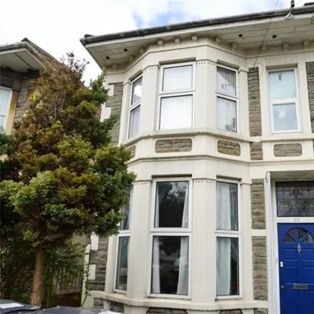 Rent this 6 bed townhouse on 23 Downend Road in Bristol, BS16 5AS