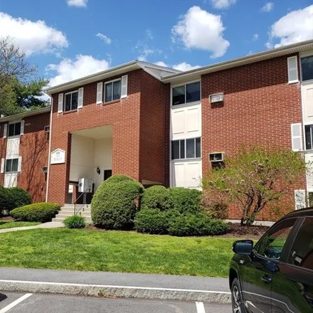 Rent this 2 bed apartment on unnamed road in Dodgeville, Attleboro