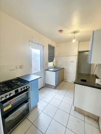 Rent this 1 bed apartment on Victoria Road East in Leicester, LE5 0LL