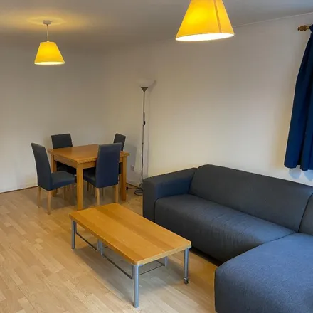 Image 2 - 1 Russell Gardens, City of Edinburgh, EH12 5PG, United Kingdom - Apartment for rent