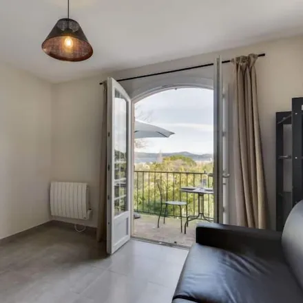 Rent this 1 bed apartment on 83990 Saint-Tropez