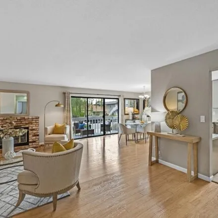 Image 1 - 1236 Clinton Street, Redwood Junction, Redwood City, CA 94061, USA - Condo for sale